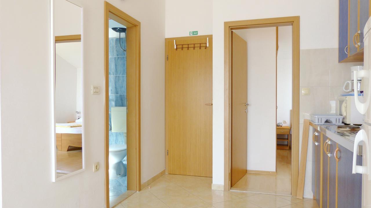 Beach Front Apartments Balica Rat Omiš Dış mekan fotoğraf
